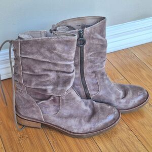 Sofft Sharnell Low Slouch Boots Size 6.5 Taupe Grey waterproof suede side zip